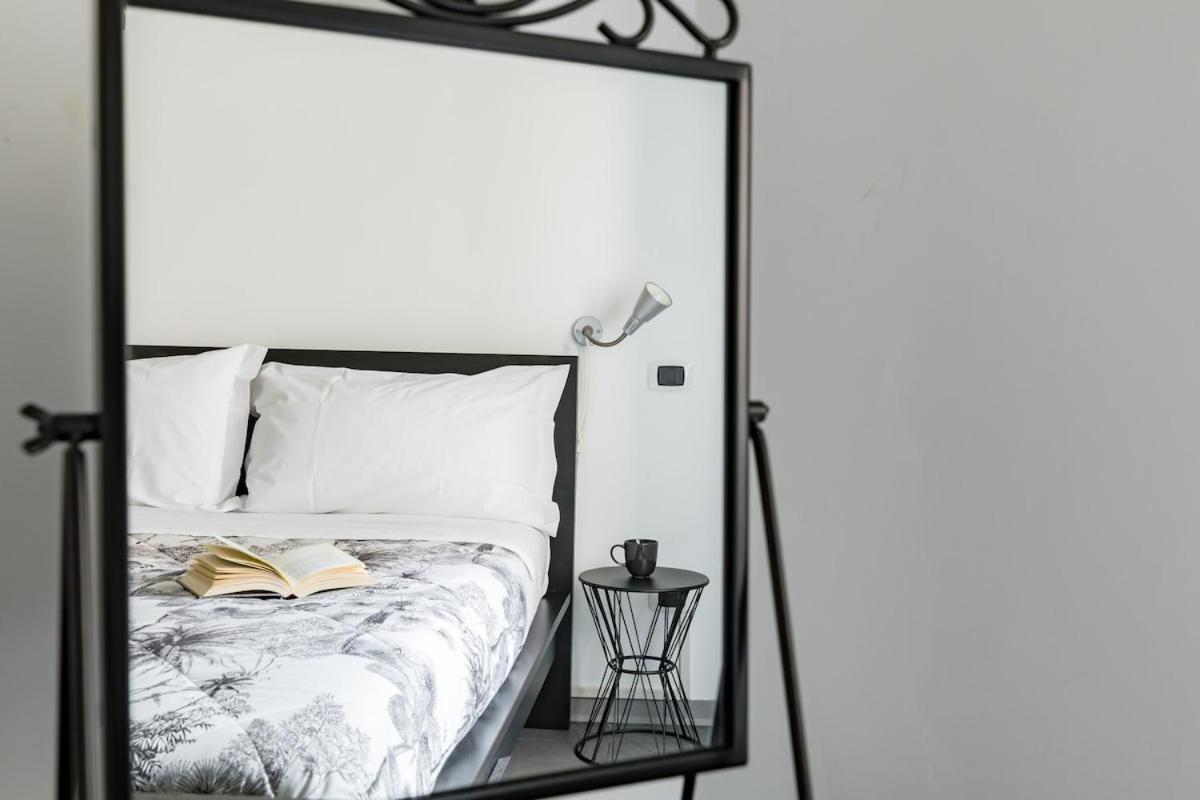 Trevi Fountain Modern Loft Apartment Roma Ngoại thất bức ảnh